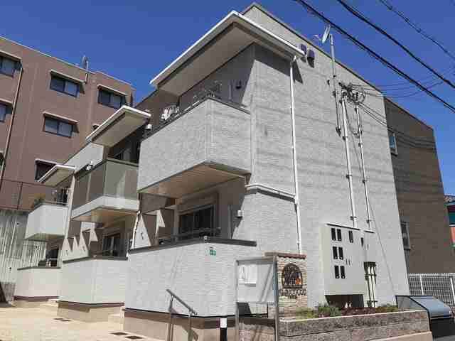 西宮市満池谷町の外観