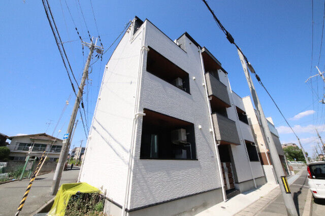 尼崎市武庫之荘本町2丁目の外観
