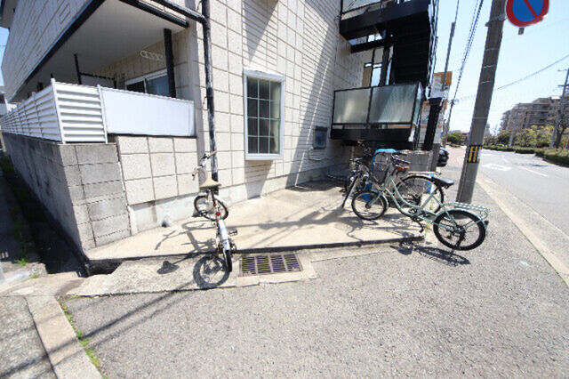 拡大写真:パレス甲子園 2階203の外観