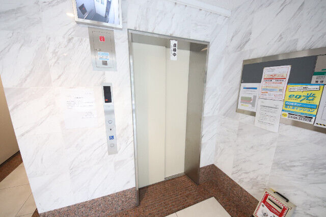 拡大写真:尼崎市南塚口町3丁目 3階302の外観