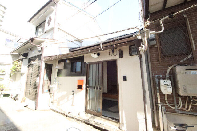 尼崎市西本町7丁目の外観