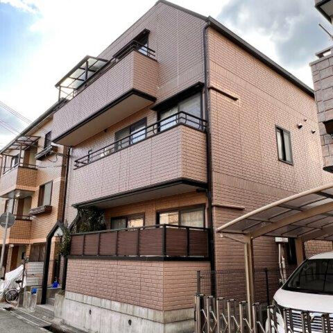 写真：尼崎市東園田町６丁目の外観