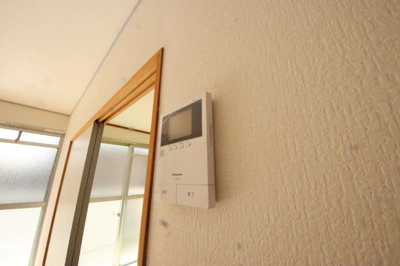 拡大写真:尼崎市御園3丁目 2階204のセキュリティ