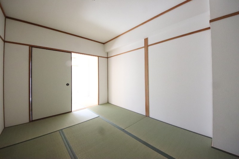 拡大写真:尼崎市御園3丁目 2階204の内観
