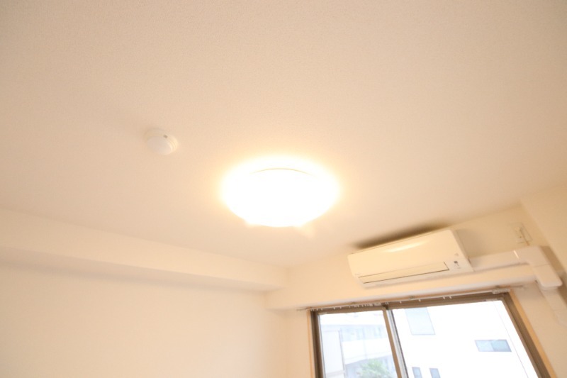 拡大写真:尼崎市南塚口町3丁目 3階302の内観