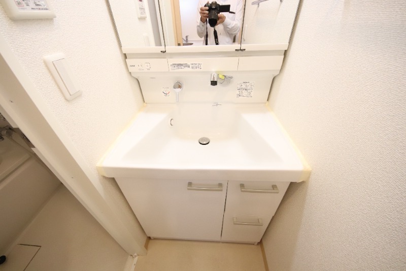 拡大写真:尼崎市南塚口町3丁目 4階403の内観