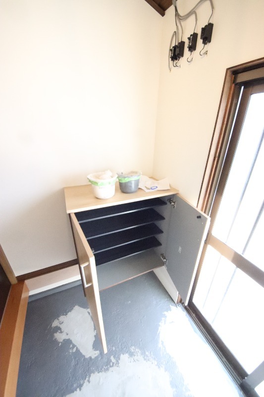 拡大写真:尼崎市西本町7丁目 1階1の玄関