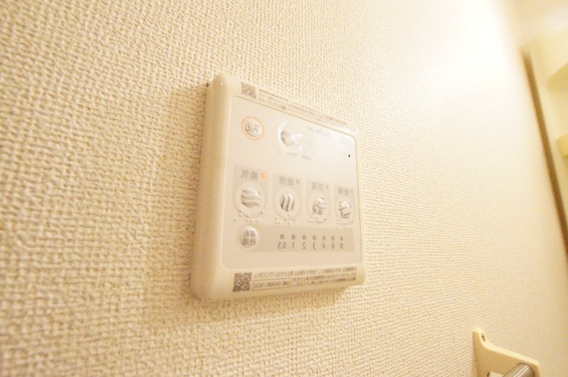 拡大写真:尼崎市食満2丁目 1階101の内観