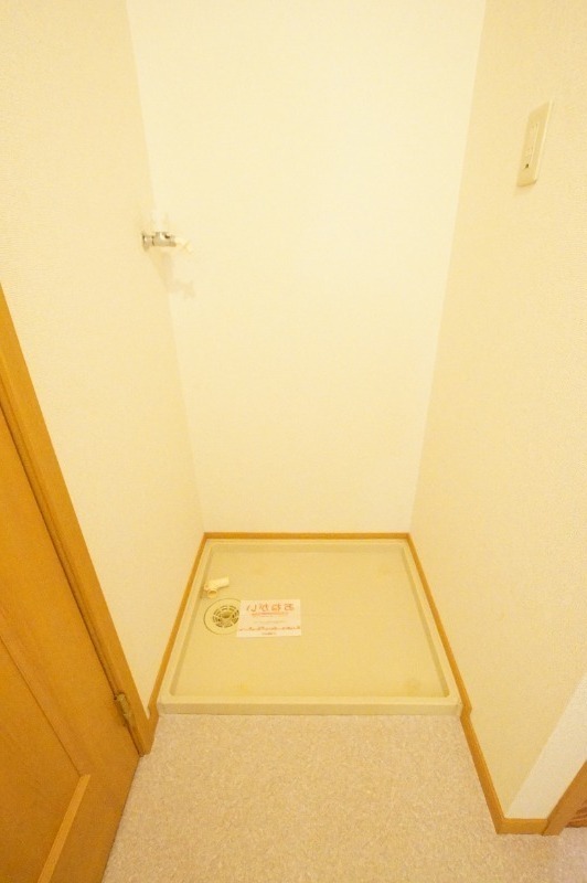 拡大写真:尼崎市食満2丁目 1階101の内観