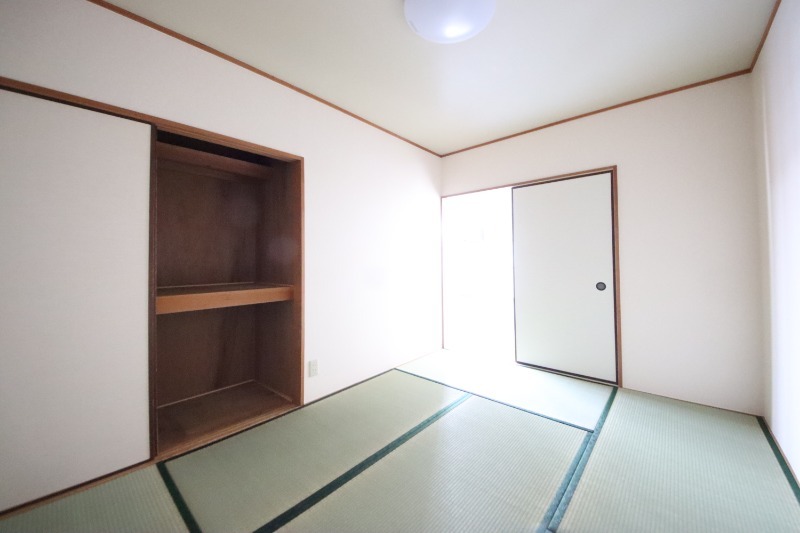 拡大写真:尼崎市東難波町5丁目 10階1002の内観