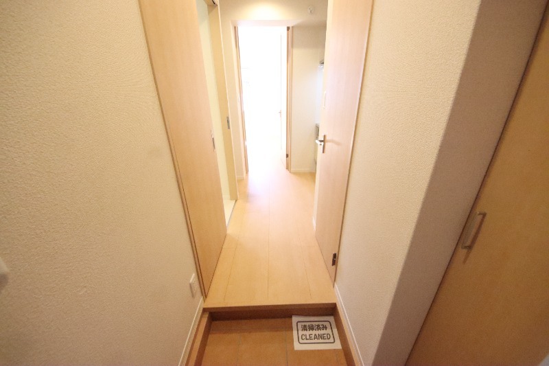 拡大写真:尼崎市浜田町2丁目 1階102の玄関