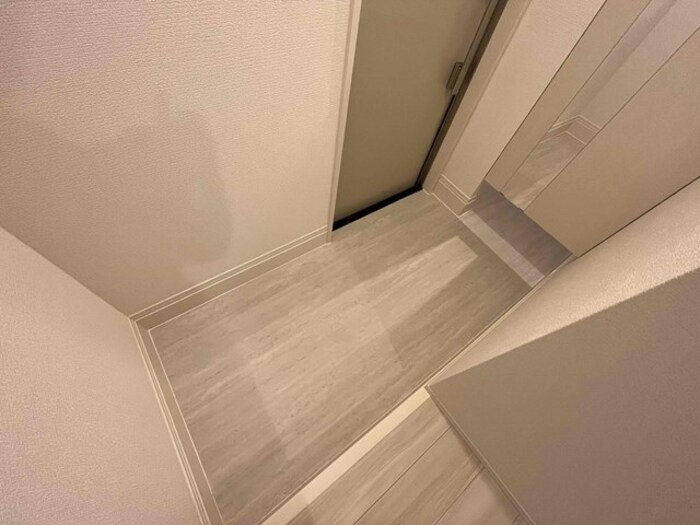 拡大写真:尼崎市南武庫之荘3丁目 3階302の玄関