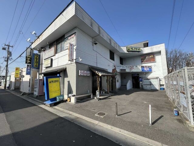 林ビルの外観