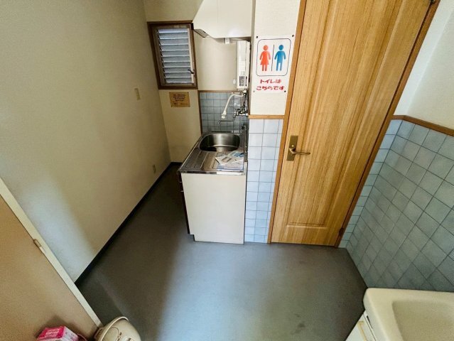 拡大写真:大高土地貸事務所 3階の内装