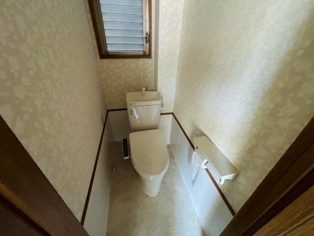 拡大写真:大高土地貸事務所 3階のトイレ