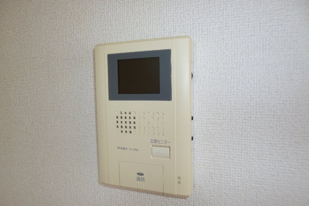 拡大写真:ジャム ハウス B 2階201のTVインターホン