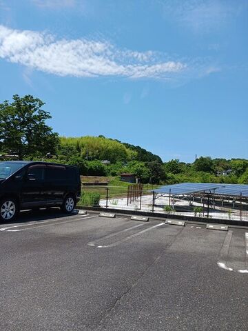 拡大写真:セレーノ B 1階101の駐車場