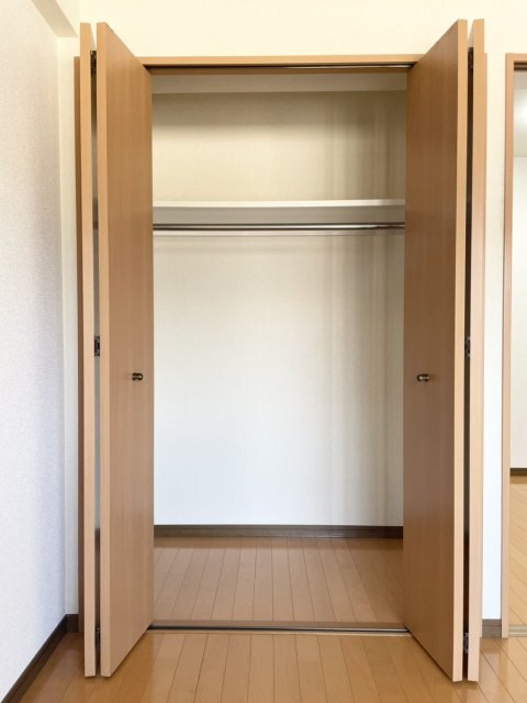拡大写真：エスペランサⅠ 4階403の収納