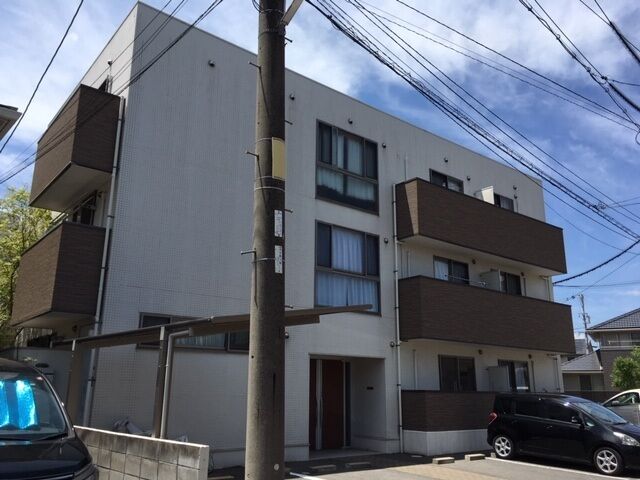拡大写真：ラ・カーサハラオジマ 3階301の建物外観