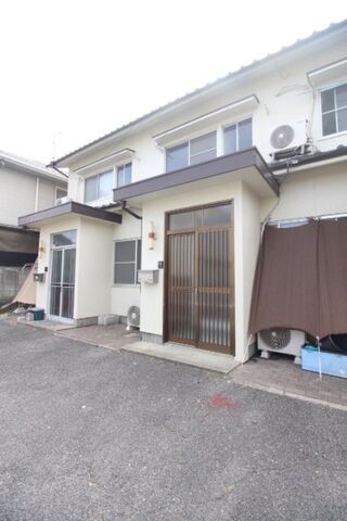 写真：芳泉4丁目メゾネットの外観