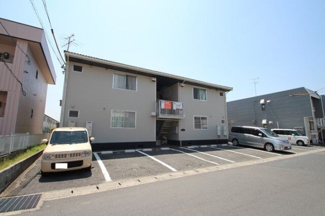 拡大写真：プレジールフダバ 1階102の駐車場
