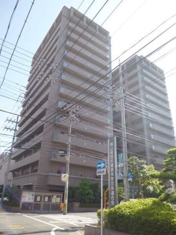 アルファステイツ岡山駅前の外観