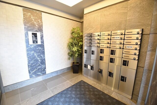 拡大写真:コクーン大元駅前 4階402のエントランス