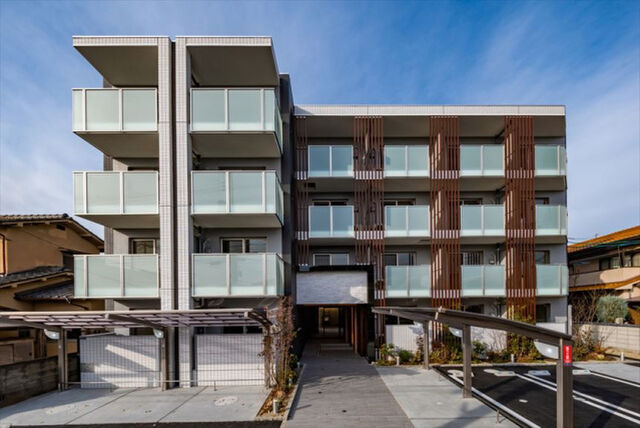 The MODERN学南町の外観