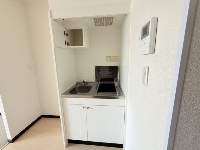 拡大写真:岡山市北区南方4丁目 1階201のキッチン