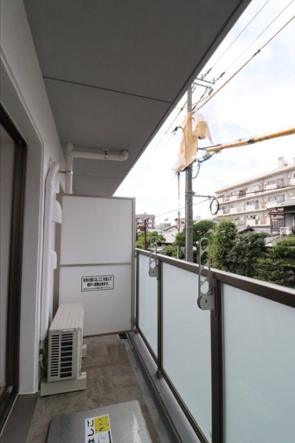 拡大写真：グレイス厚生町 2階205のバルコニー