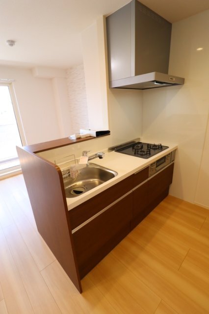 拡大写真:Ville Soleil 2階201のキッチン