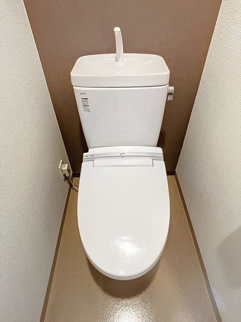 拡大写真:大供Aマンション 9階905のトイレ