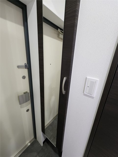拡大写真:コクーン大元駅前 4階402の玄関