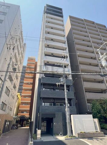 写真:アドバンス上町台シュタットの外観