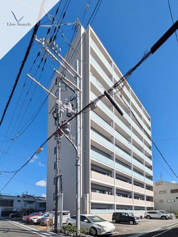 グランドレッセ今里の外観