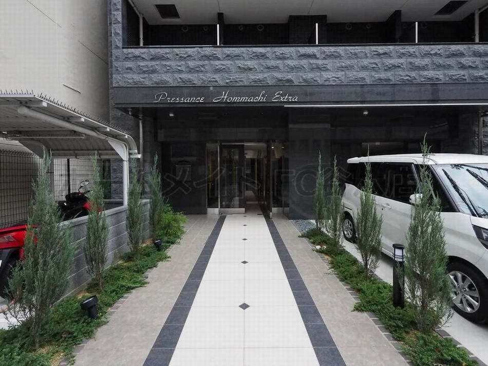 拡大写真:プレサンス本町エクストラ 9階901のエントランス