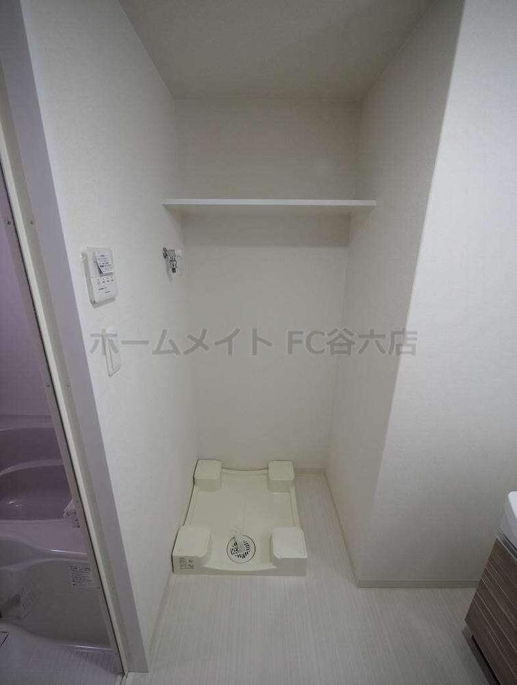 拡大写真:プレサンス松屋町グレース 9階904の洗面所