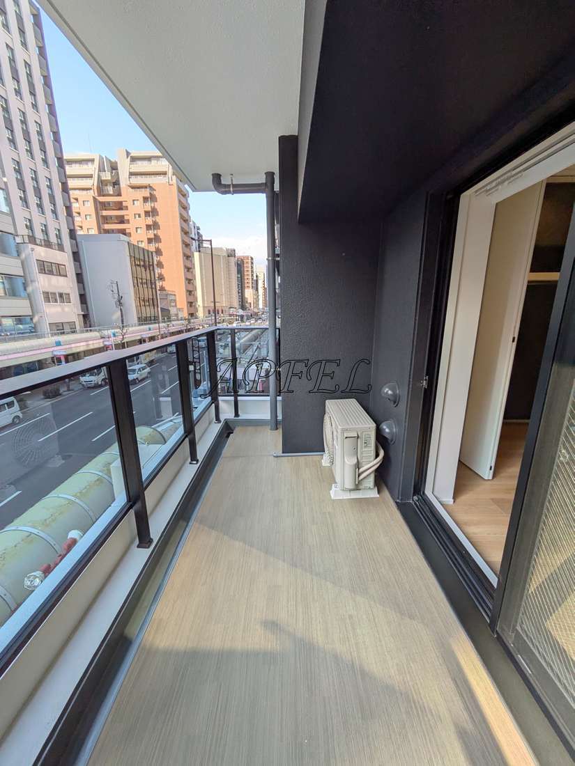 拡大写真:GLAM STELLA松屋町 3階302のバルコニー