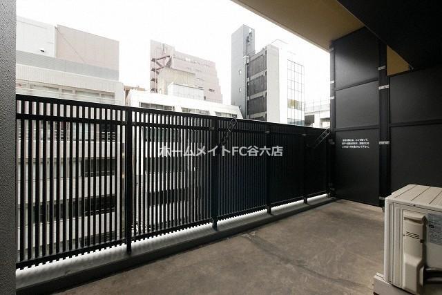 拡大写真:RJR堺筋本町タワー 7階711のバルコニー
