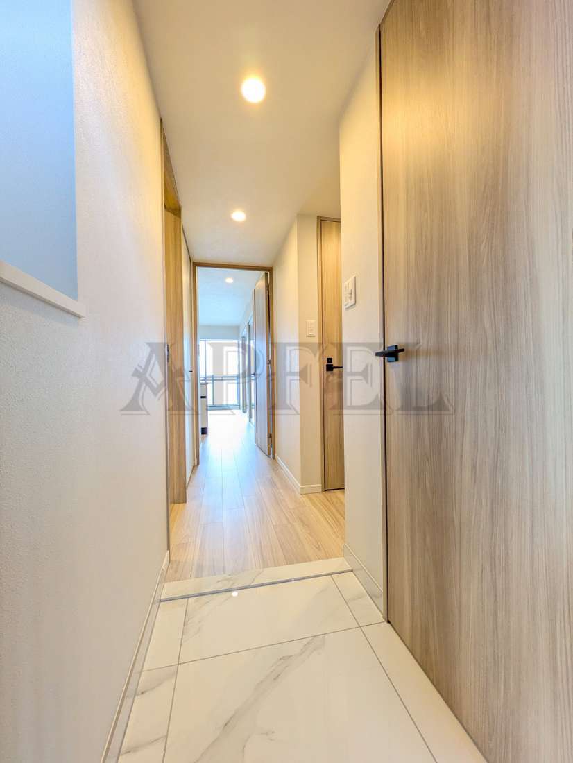 拡大写真:S-RESIDENCE天満橋ar 14階1402の玄関