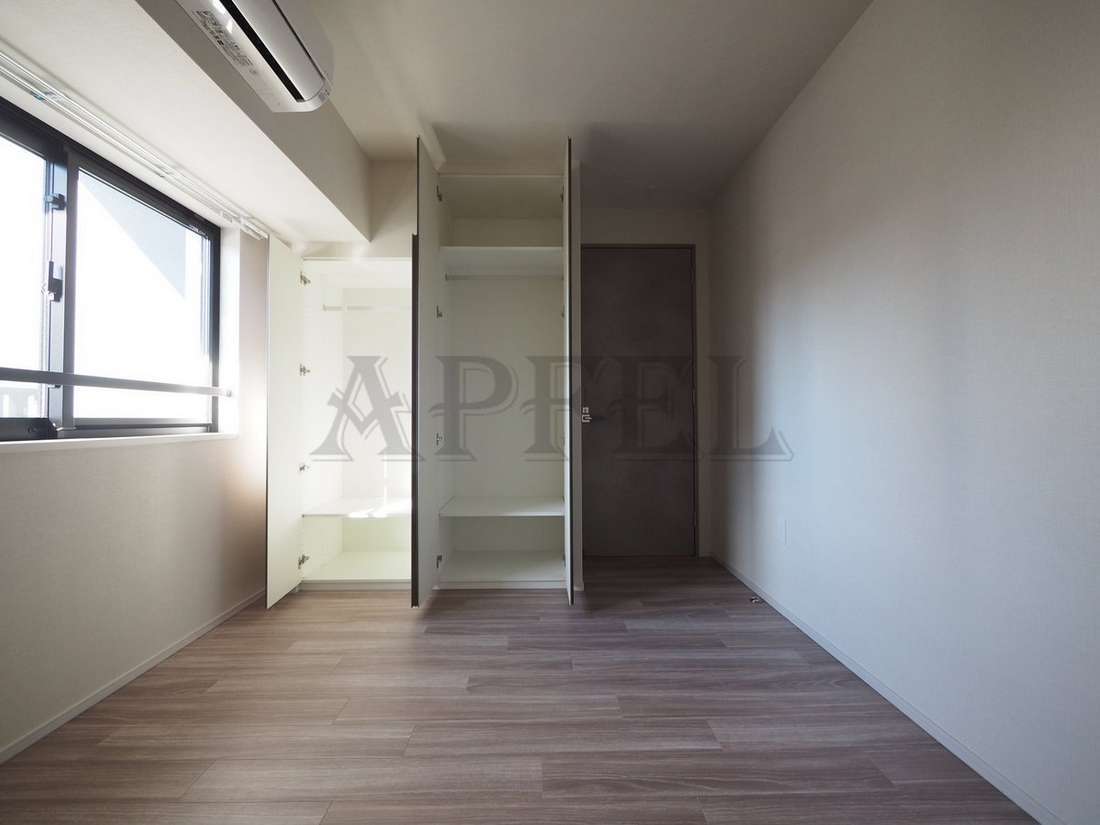 拡大写真:SK RESIDENCES SHINSAIBASHI 6階601の収納