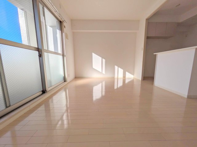 拡大写真:Ocean松屋町 9階902の居間