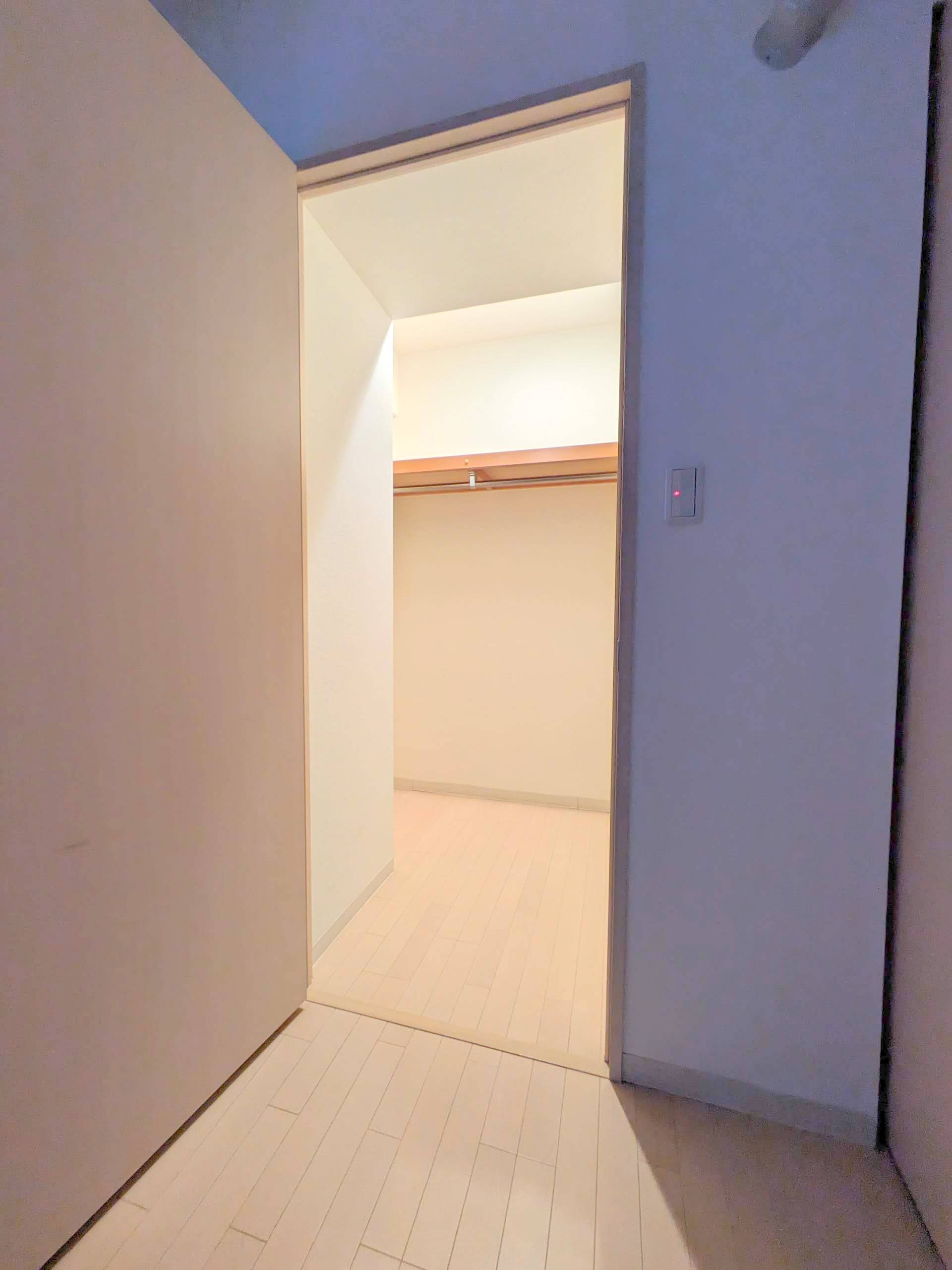 拡大写真:Ocean松屋町 9階902の収納