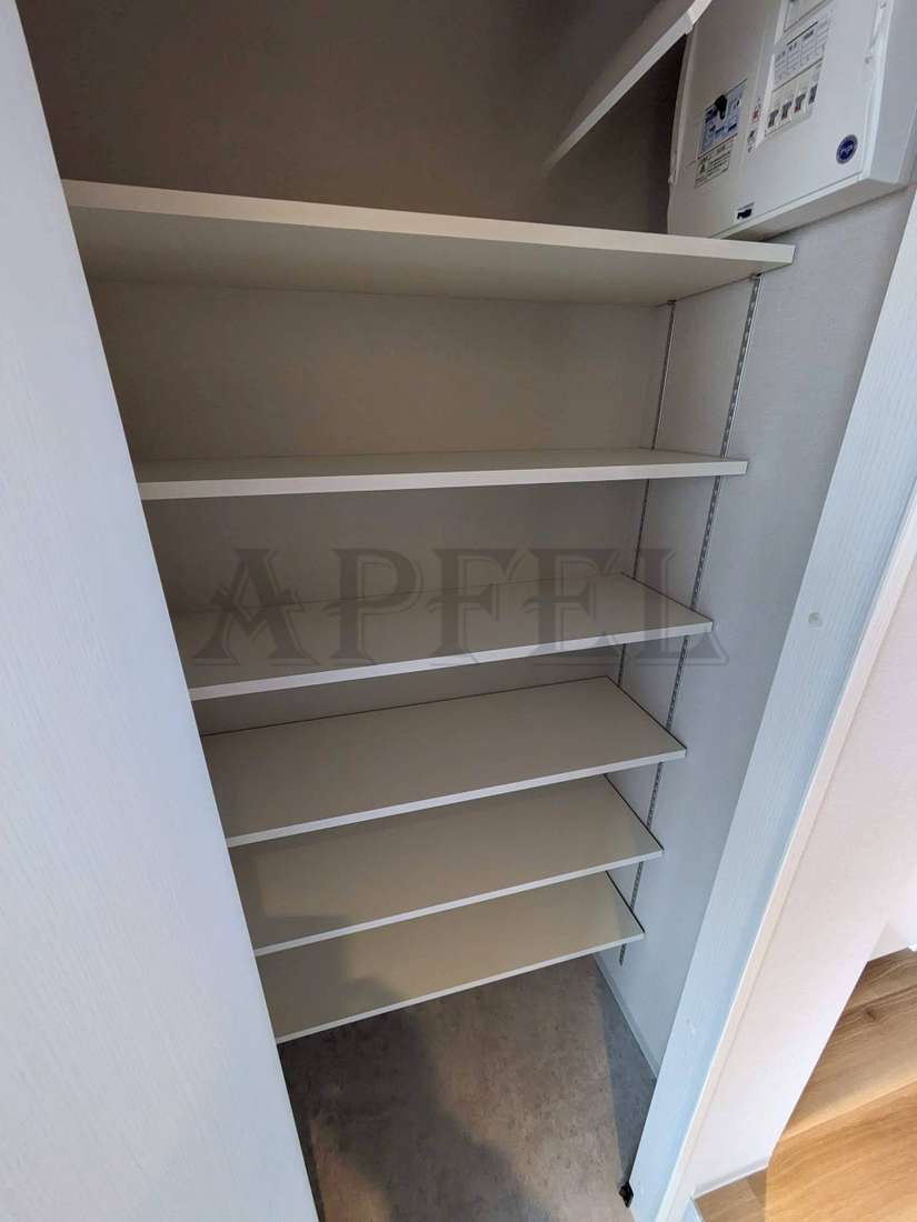 拡大写真:ブリリアントコートクラージュ 5階501の洋室