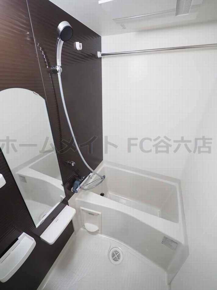 拡大写真:Luxe今里Ⅱ 10階1003の風呂