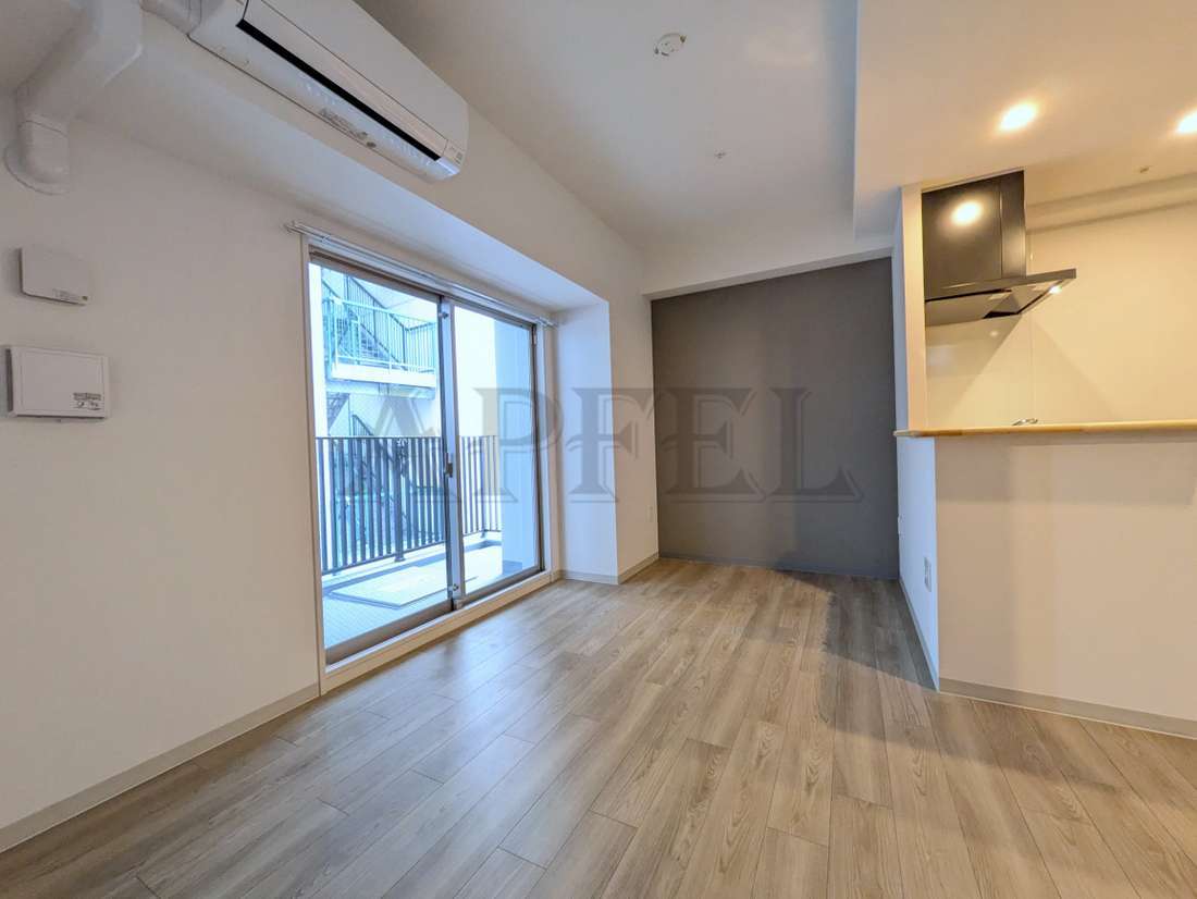 拡大写真:アーバネックス南森町EAST 13階1301の居間