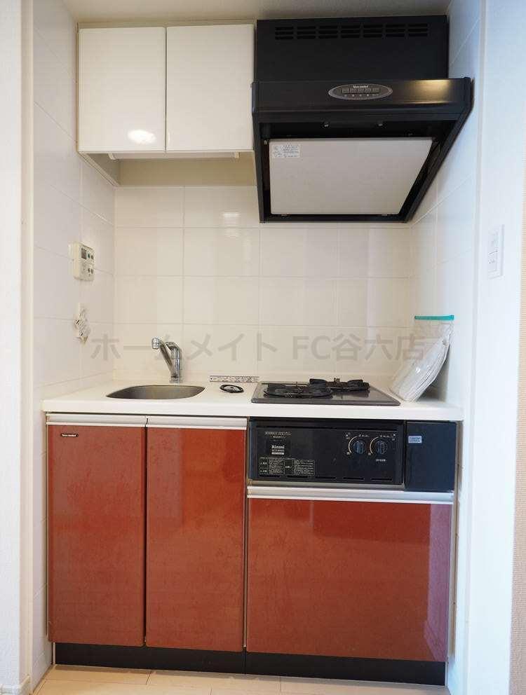 拡大写真:S-RESIDENCE Hommachi Marks 12階1202のキッチン