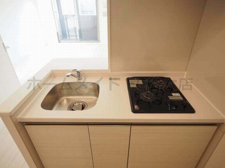 拡大写真:La Douceur梅田West 8階801のキッチン