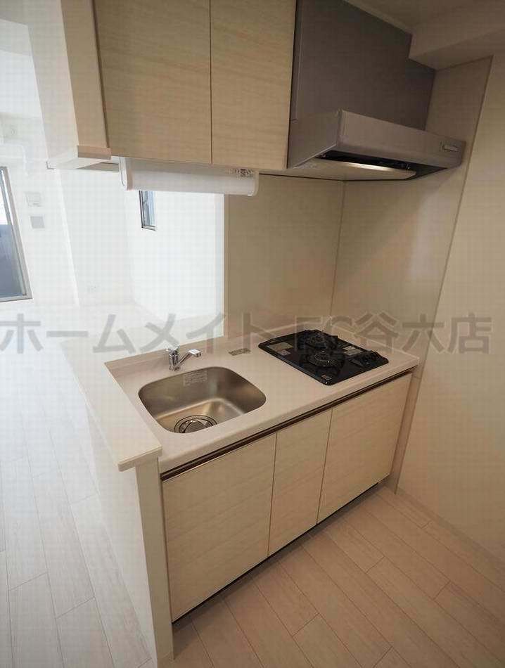拡大写真:La Douceur梅田West 8階801のキッチン