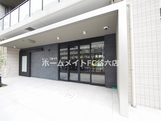 拡大写真:Alivis三国本町 2階201のエントランス